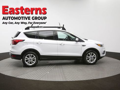 Used 2019 Ford Escape SE FWD image 45