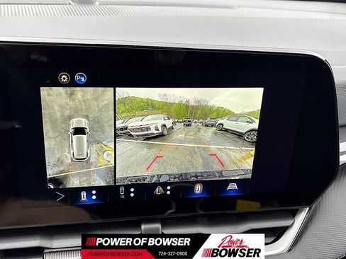New 2026 Chevrolet Equinox LT w/ Safety and Technology Package AWD/4WD image 9