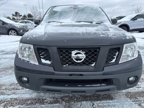 Used 2019 Nissan Frontier S image 2