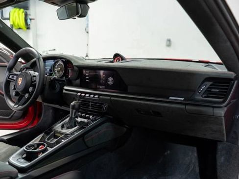 Used 2025 Porsche 911 GT3 RS RWD image 42