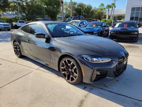 Used 2026 BMW M440i Coupe w/ Premium Package RWD image 4