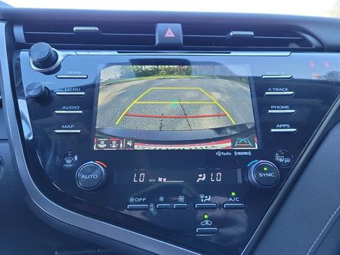 Used 2020 Toyota Camry XSE image 12