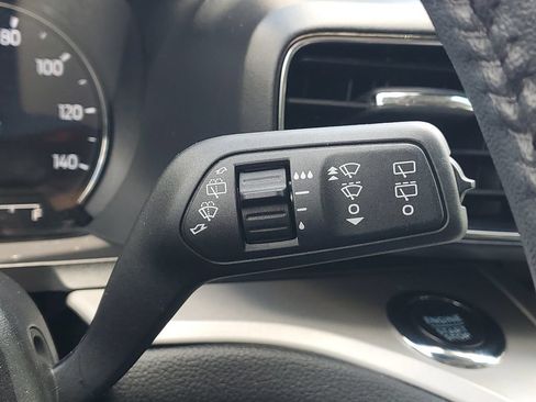 Certified 2023 Ford Explorer XLT w/ Equipment Group 202A AWD/4WD image 26