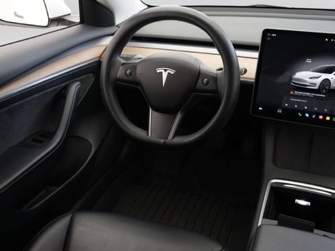 Used 2023 Tesla Model 3 Standard Range RWD image 18