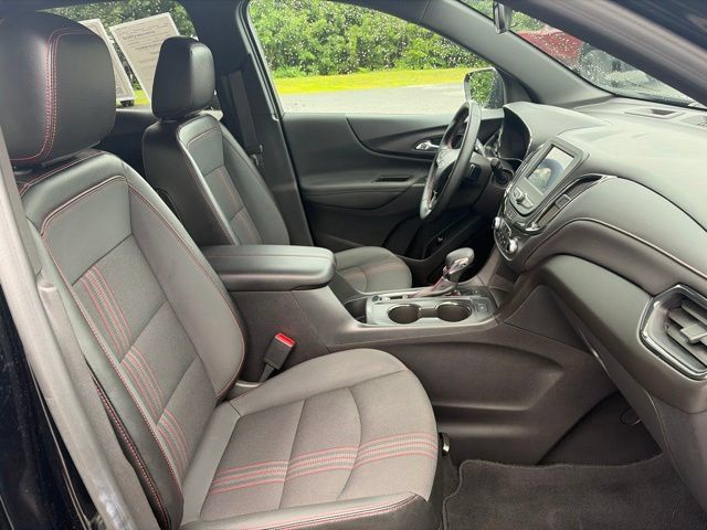 Used 2023 Chevrolet Equinox RS AWD/4WD image 39