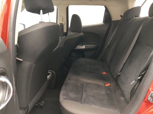 Used 2017 Nissan Juke SV image 18