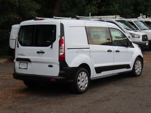 Used 2022 Ford Transit Connect XL FWD image 5