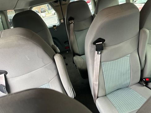 Used 2018 Ford Transit 350 XLT image 27