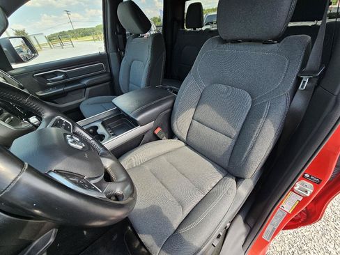 Used 2021 RAM 1500 Big Horn AWD/4WD image 16