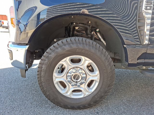 Used 2025 Ford F250 XLT AWD/4WD image 10