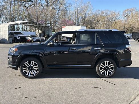 Used 2023 Toyota 4Runner Limited image 3