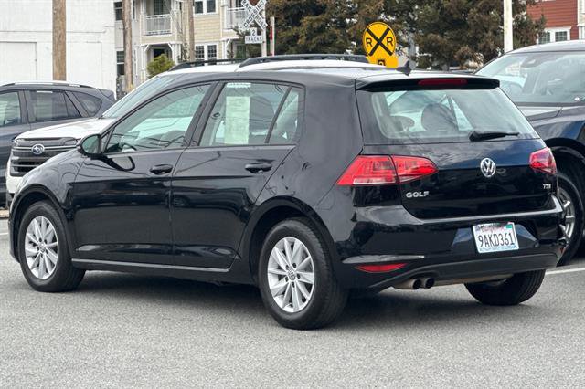 Used 2016 Volkswagen Golf S FWD image 5