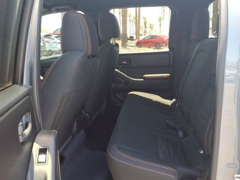 Used 2026 Nissan Frontier PRO-4X w/ Pro-4x Convenience Package AWD/4WD image 10