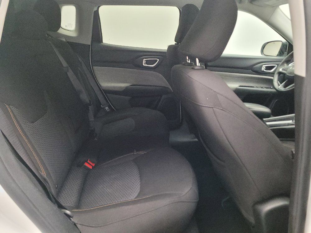 Used 2022 Jeep Compass Sport AWD/4WD image 19