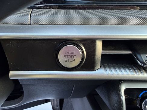 Used 2024 Kia K5 GT-Line w/ GT-Line Premium Package image 21