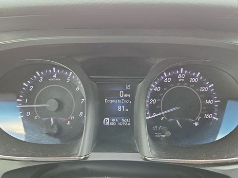 Used 2018 Toyota Avalon XLE Premium image 24