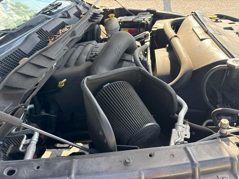 Used 2015 RAM 1500 Express AWD/4WD image 41