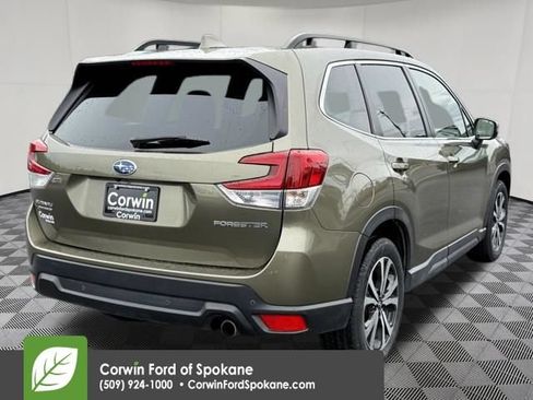 Used 2023 Subaru Forester Limited AWD/4WD image 16
