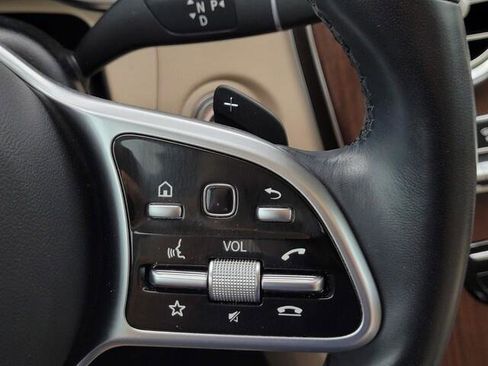 Used 2020 Mercedes-Benz GLC 300 GLC 300 image 14