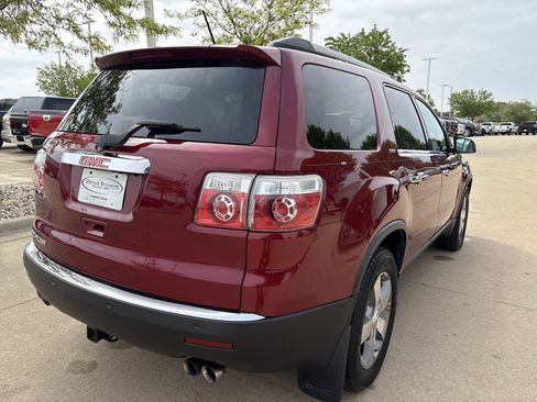 Used 2010 GMC Acadia SLT FWD image 10