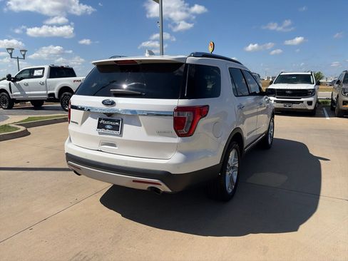 Used 2017 Ford Explorer Limited FWD image 5