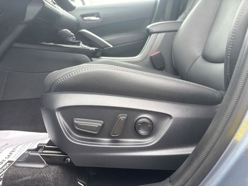 Certified 2026 Toyota Corolla Cross XLE w/ Convenience Package image 18