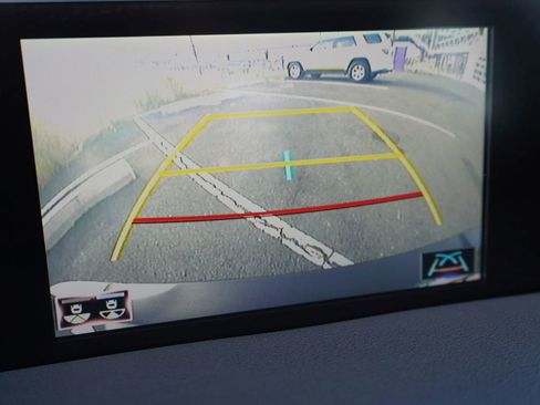 Used 2020 Lexus UX 200 F Sport image 29