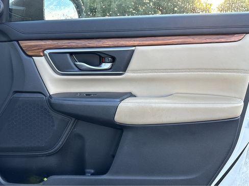 Used 2018 Honda CR-V EX-L image 11