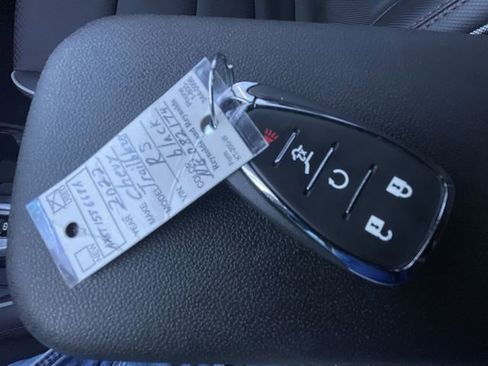 Certified 2022 Chevrolet TrailBlazer RS w/ Sun and Liftgate Package image 36