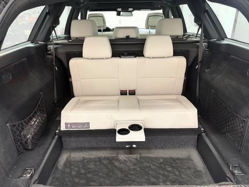 Used 2016 Mercedes-Benz E 350 4MATIC Wagon image 13