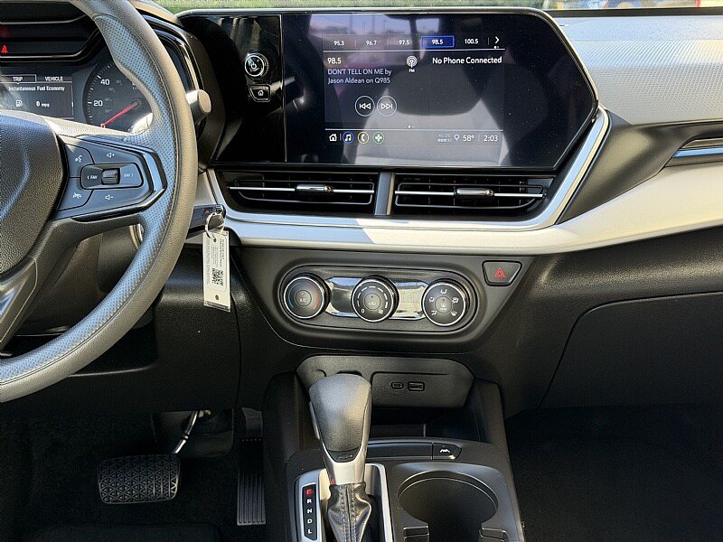 Used 2024 Chevrolet Trax LS FWD image 13