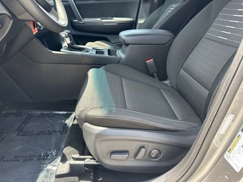 Used 2020 Kia Sportage LX w/ LX Popular Package FWD image 10
