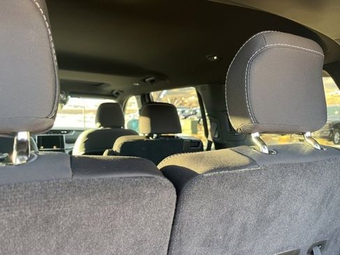 New 2026 Jeep Grand Cherokee L 4WD image 10