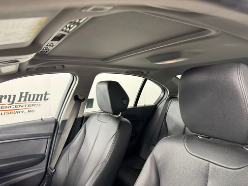 Used 2015 BMW 328i 328i image 3