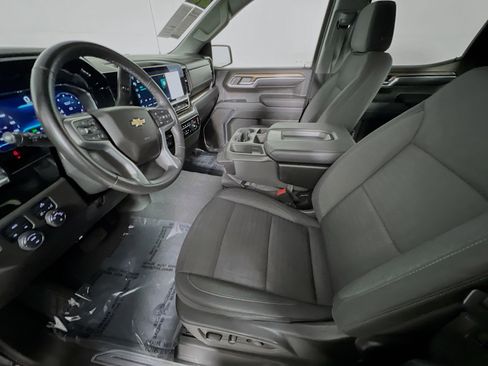 Used 2023 Chevrolet Silverado 1500 LT w/ Protection Package AWD/4WD image 14