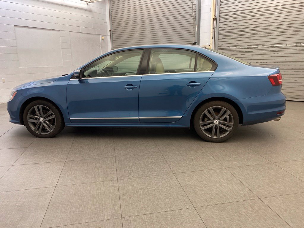 Used 2018 Volkswagen Jetta SEL FWD image 5