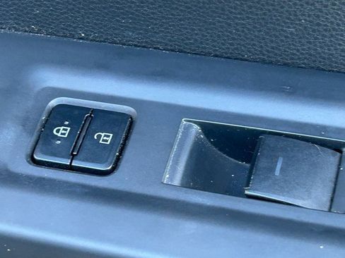 Used 2022 Toyota Tundra SR5 image 34