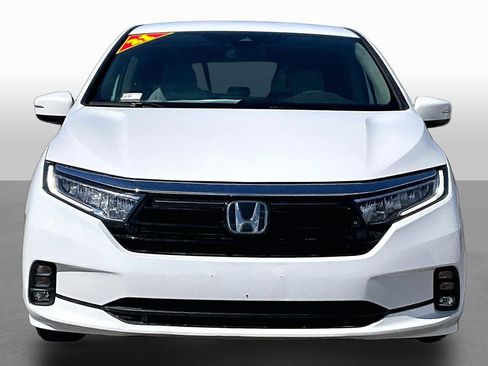 Used 2021 Honda Odyssey EX image 3