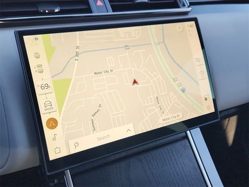 Used 2026 Land Rover Range Rover Velar Dynamic SE image 16