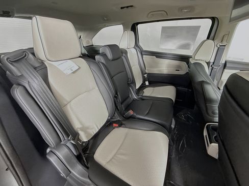 New 2026 Honda Odyssey Elite image 38