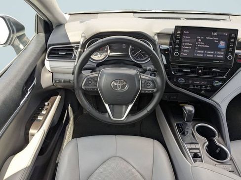 Used 2023 Toyota Camry XLE FWD image 14