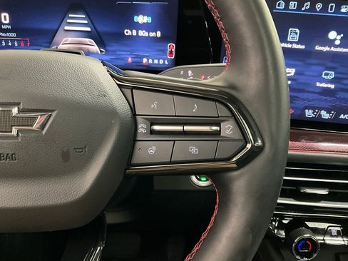 Used 2024 Chevrolet Traverse RS w/ LPO, Floor Liner Package image 20