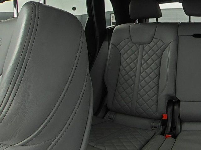Used 2019 Audi SQ5 Premium Plus AWD/4WD image 37