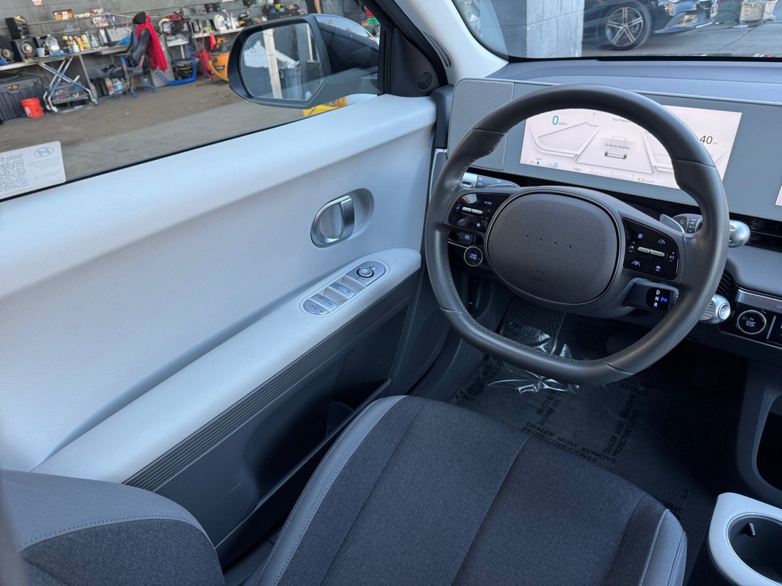 Used 2024 Hyundai Ioniq 5 SE RWD image 17