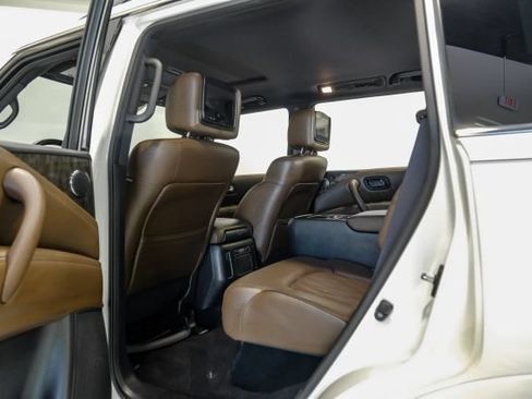 Used 2023 Nissan Armada Platinum w/ Captain's Chairs Package RWD image 49
