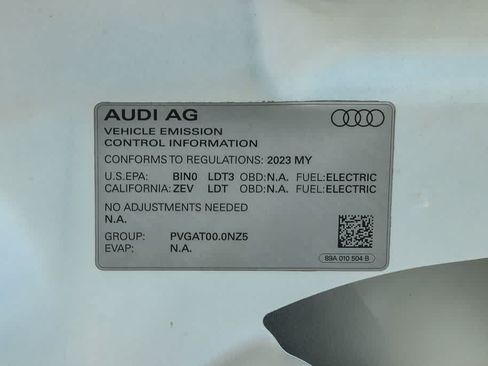 Used 2023 Audi Q4 e-tron Premium w/ Convenience Package AWD/4WD image 26