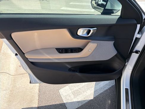 Used 2022 Polestar Polestar 2 w/ Plus Package AWD/4WD image 17