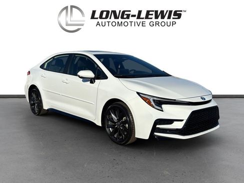 Used 2025 Toyota Corolla Hybrid Sedan image 10