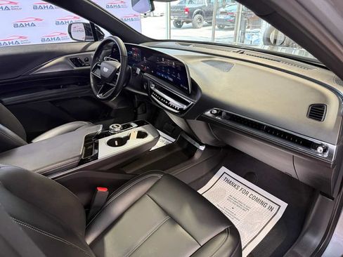 Used 2024 Cadillac Lyriq Tech AWD/4WD image 58