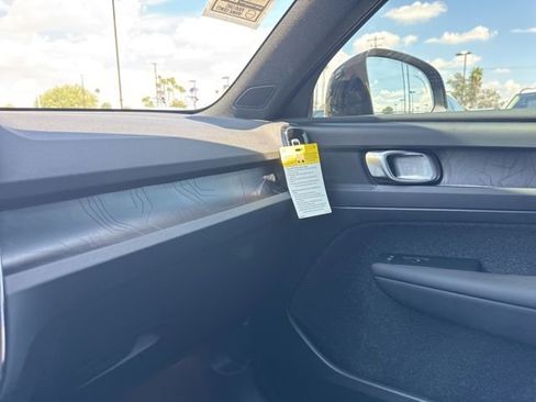 New 2025 Volvo EX40 Core w/ Climate Package AWD/4WD image 25